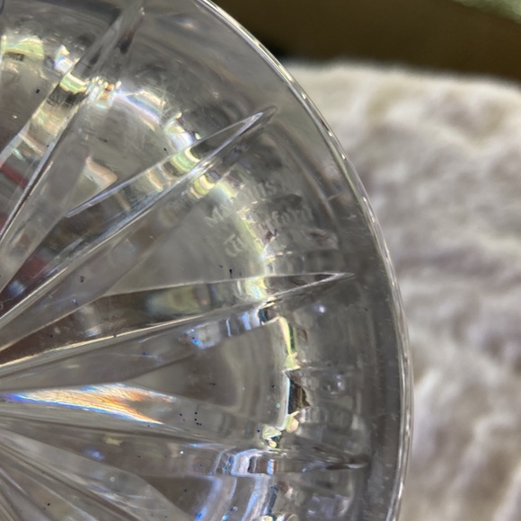 Exquisite Marquis by Waterford Vintage Crystal Calais 10” Hand-cut Vase - Picture 3 of 15